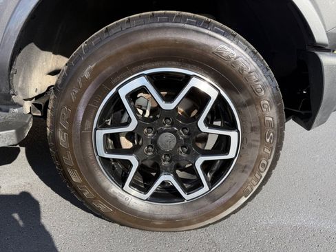 Used 2023 Ford Bronco Outer Banks image 35