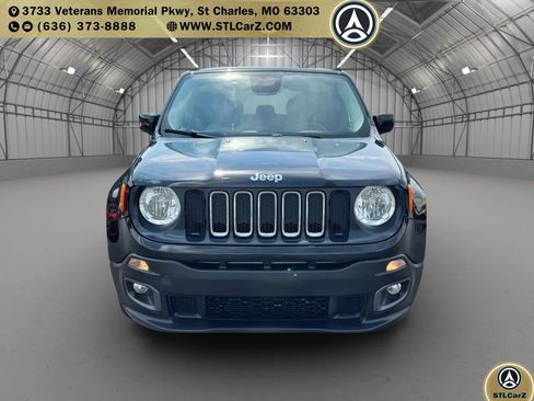 Used 2015 Jeep Renegade Latitude AWD/4WD image 8