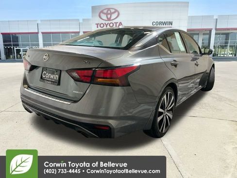 Used 2021 Nissan Altima 2.0 SR image 8