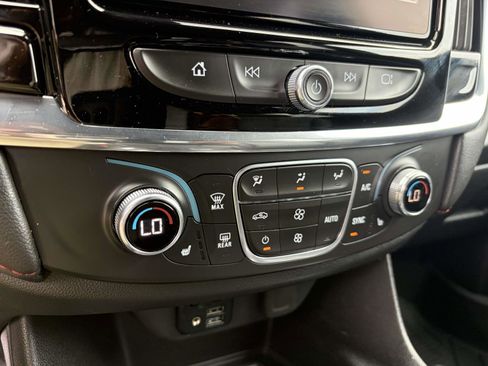 Used 2023 Chevrolet Traverse RS w/ LPO, Floor Liner Package FWD image 14