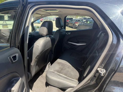 Used 2020 Ford EcoSport Titanium FWD image 30