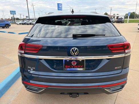 Used 2022 Volkswagen Atlas Cross Sport SE image 14