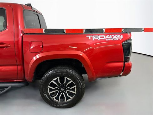 Used 2020 Toyota Tacoma TRD Sport image 30