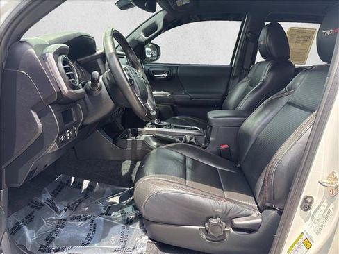 Certified 2019 Toyota Tacoma TRD Pro AWD/4WD image 10
