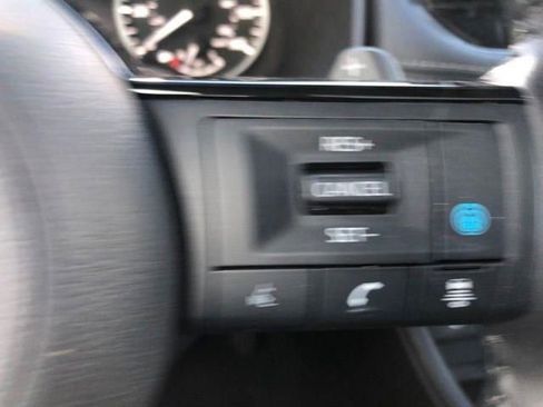 Used 2021 Nissan Rogue SL w/ Premium Package image 54