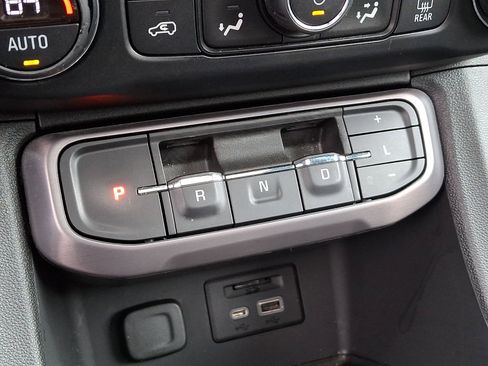 Used 2021 GMC Acadia AT4 w/ Trailering Package image 16