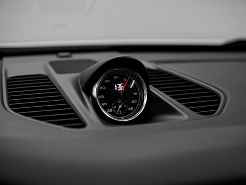 Used 2016 Porsche 911 Carrera GTS RWD image 12