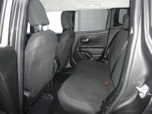 Used 2020 Jeep Renegade Altitude AWD/4WD image 26