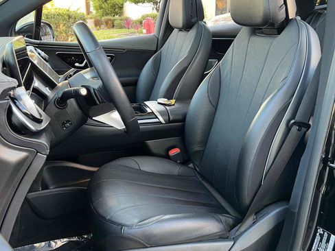 Used 2023 Mercedes-Benz EQE 350+ 4MATIC SUV w/ Exclusive Trim Package image 36