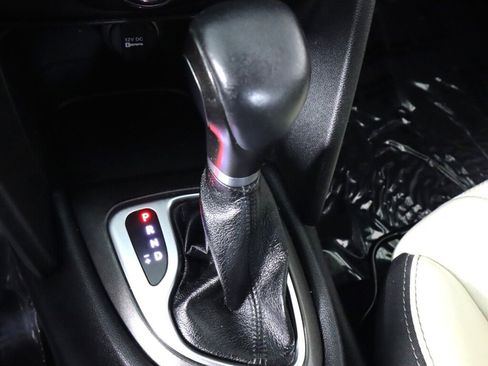 Used 2016 Dodge Dart Limited w/ Technology Group image 24