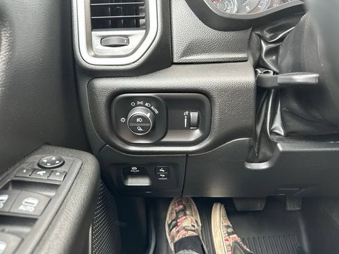 Used 2023 RAM 1500 Big Horn AWD/4WD image 24