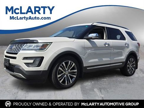 Used 2016 Ford Explorer Platinum image 1