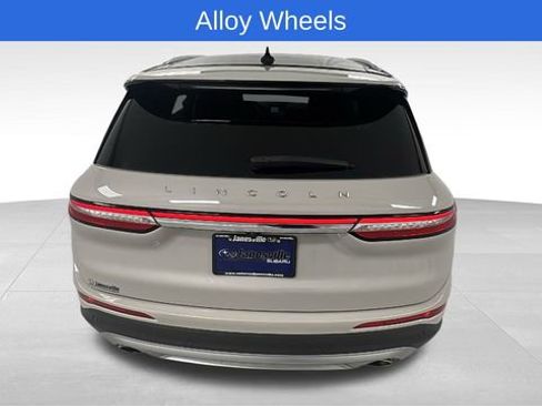 Used 2022 Lincoln Corsair Reserve image 4