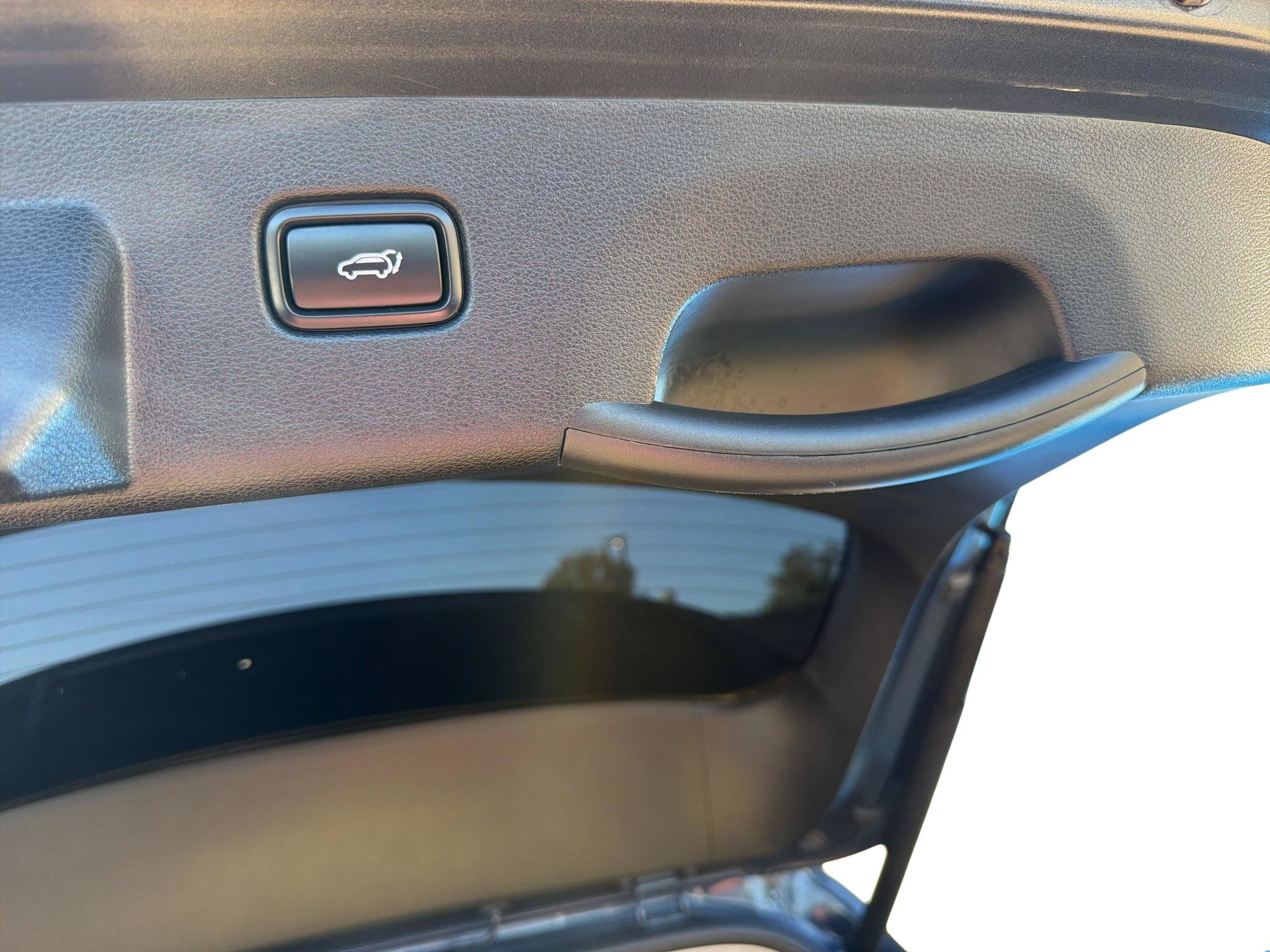Used 2023 Kia Sportage SX FWD image 8