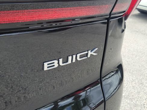 Used 2025 Buick Enclave Sport Touring image 8