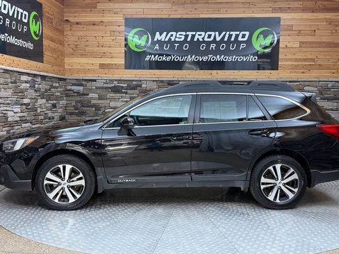 Used 2019 Subaru Outback 2.5i Limited AWD/4WD image 12