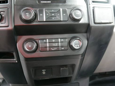 Used 2016 Ford F150 XL w/ XL Power Equipment Group RWD image 23