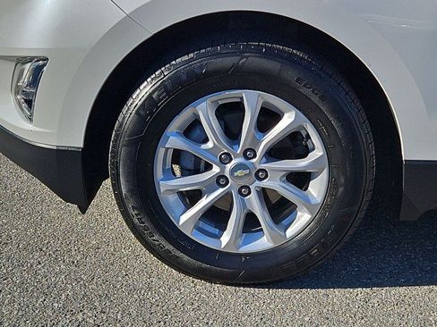 Used 2021 Chevrolet Equinox LT w/ LPO, Cargo Package FWD image 32