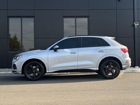 Used 2020 Audi Q3 2.0T Premium image 4