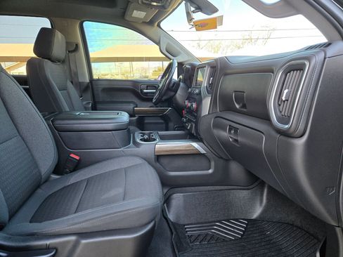 Used 2020 Chevrolet Silverado 1500 RST image 28