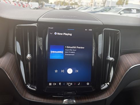 Certified 2022 Volvo XC60 B5 Inscription w/ Advanced Package image 23