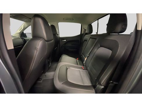 Used 2022 GMC Canyon AT4 w/ Trailering Package AWD/4WD image 15