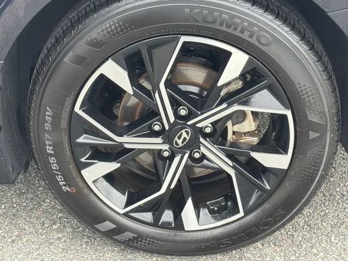Used 2025 Hyundai Sonata SEL FWD image 19