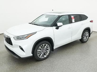 New 2026 Toyota Highlander Platinum