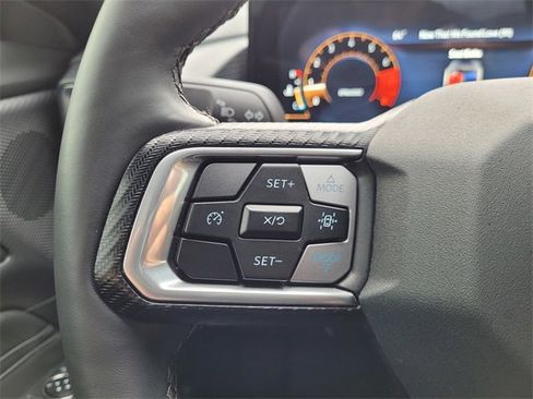 Used 2025 Ford Mustang Premium image 13