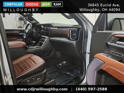 Used 2023 GMC Sierra 1500 Denali Ultimate AWD/4WD image 43