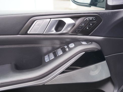 Used 2022 BMW ALPINA XB7 ALPINA XB7 Sports Activity Veh image 17