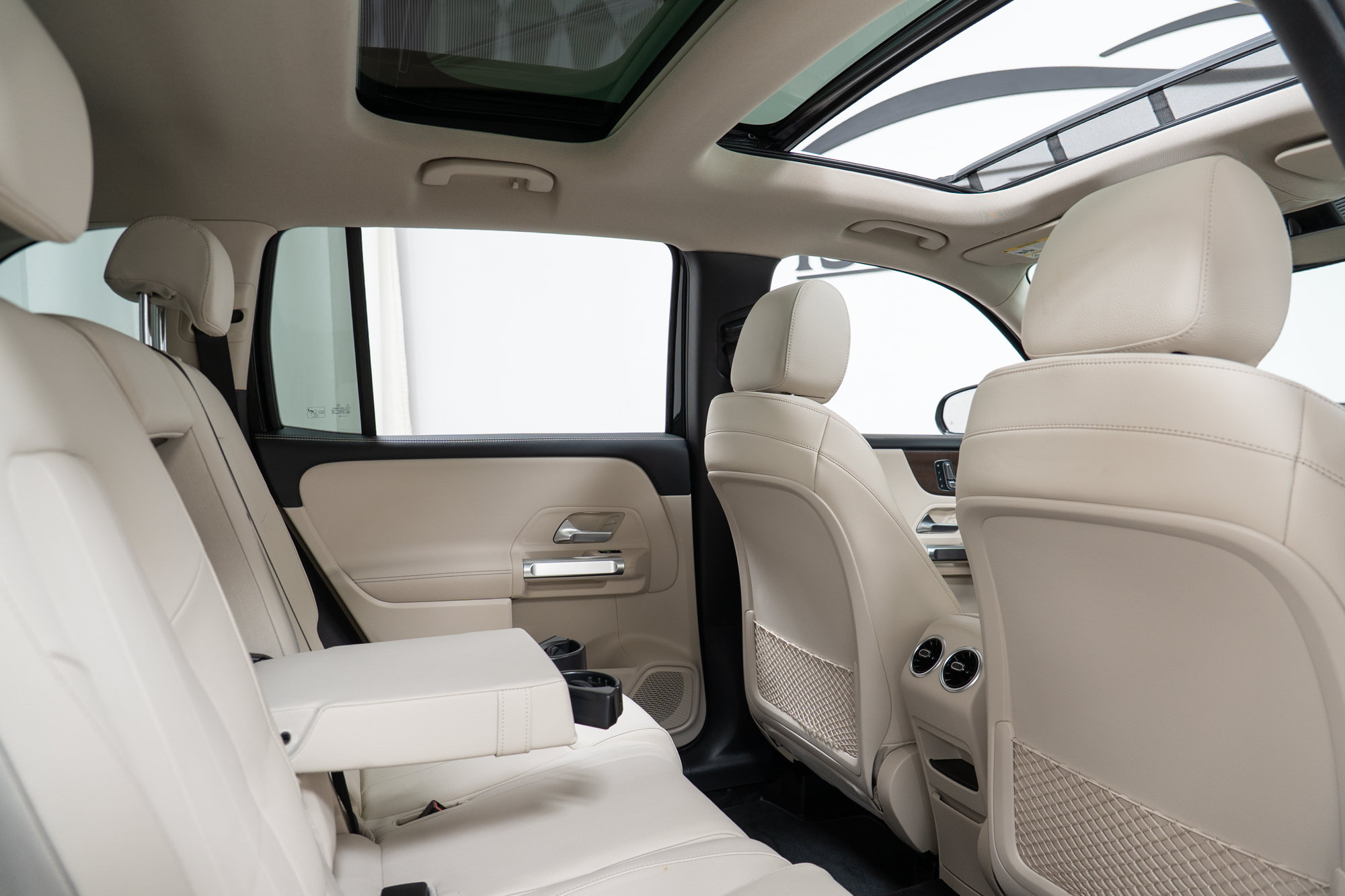 Certified 2020 Mercedes-Benz GLB 250 4MATIC image 23