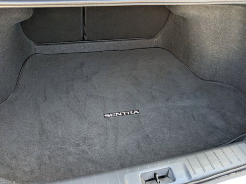 Certified 2025 Nissan Sentra SR w/ SR Premium Package image 16