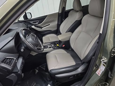 Used 2019 Subaru Forester Limited AWD/4WD image 30