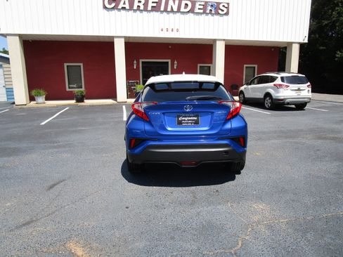 Used 2019 Toyota C-HR Limited image 5