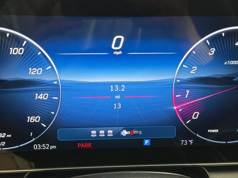 Used 2026 Mercedes-Benz GLC 300 4MATIC image 19