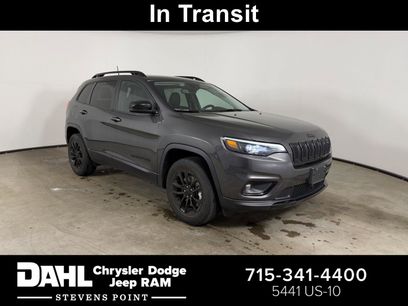 Used 2023 Jeep Cherokee Altitude Lux