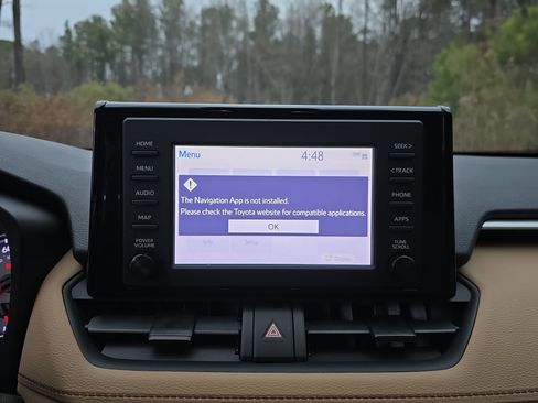 Used 2019 Toyota RAV4 XLE image 21