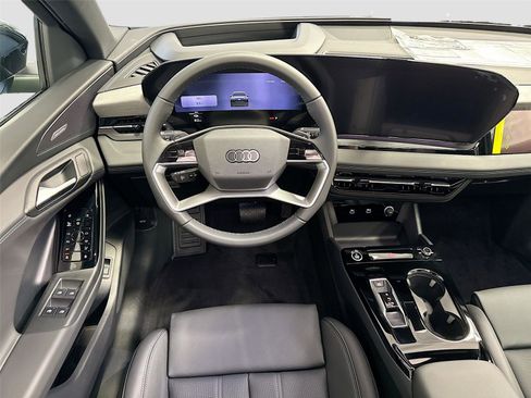 Certified 2027 Audi Q6 e-tron Premium Plus AWD/4WD image 23