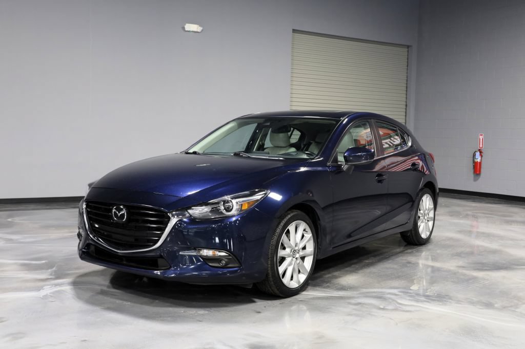 Used 2017 MAZDA MAZDA3 Grand Touring w/ Premium Equipment Package FWD image 3