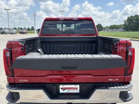 New 2026 GMC Sierra 2500 SLT w/ SLT Premium Package AWD/4WD image 13