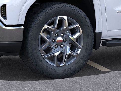 New 2026 GMC Sierra 1500 SLT image 9