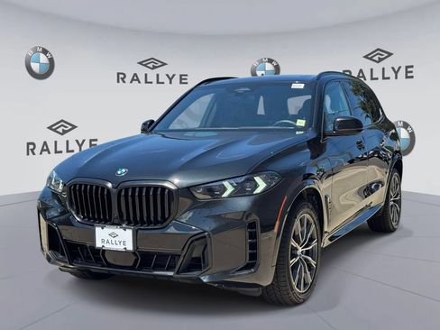 Used 2025 BMW X5 xDrive40i w/ M Sport Package AWD/4WD image 3