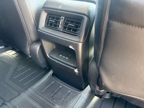Used 2026 Honda CR-V EX-L image 10