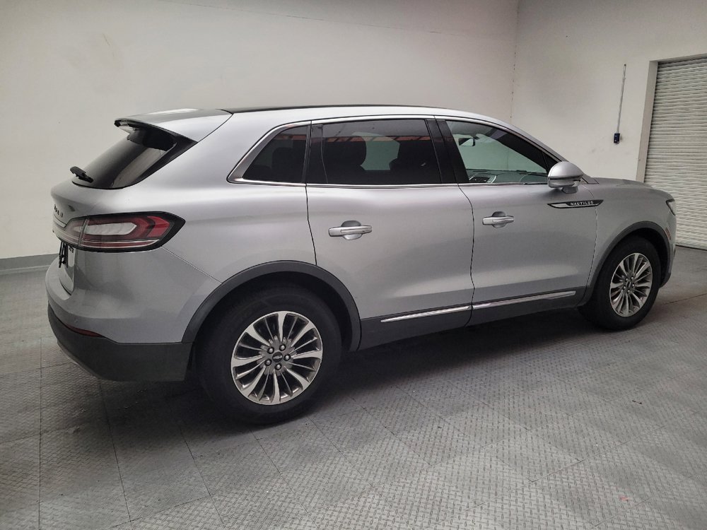 Used 2020 Lincoln Nautilus Reserve FWD image 10