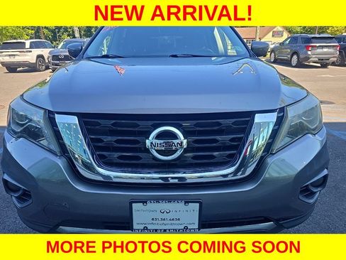 Used 2019 Nissan Pathfinder SL AWD/4WD image 13