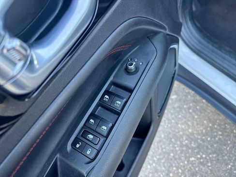 Used 2024 Jeep Compass Trailhawk image 21