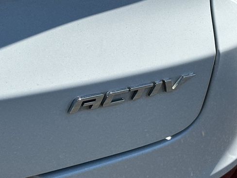 Used 2023 Chevrolet TrailBlazer ACTIV FWD image 23