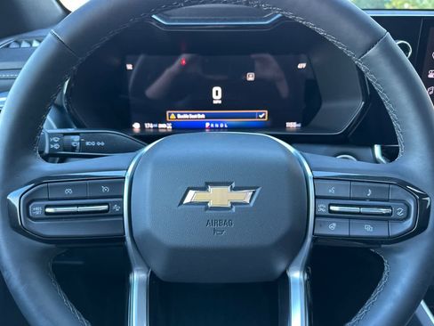 Used 2024 Chevrolet Colorado LT w/ LT Convenience Package III image 25