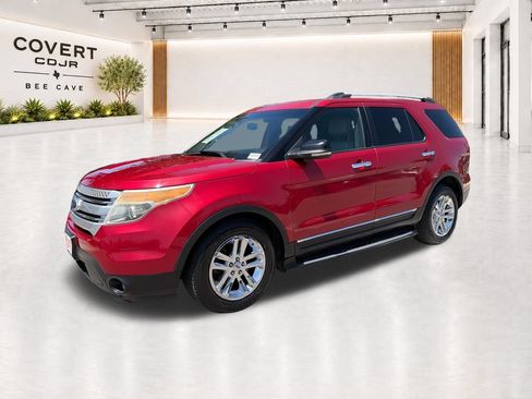Used 2012 Ford Explorer XLT FWD image 4